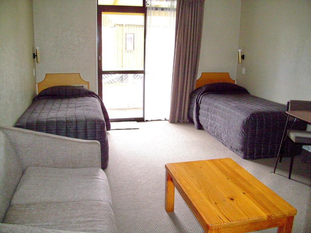 Turangi Bridge Motel Room photo