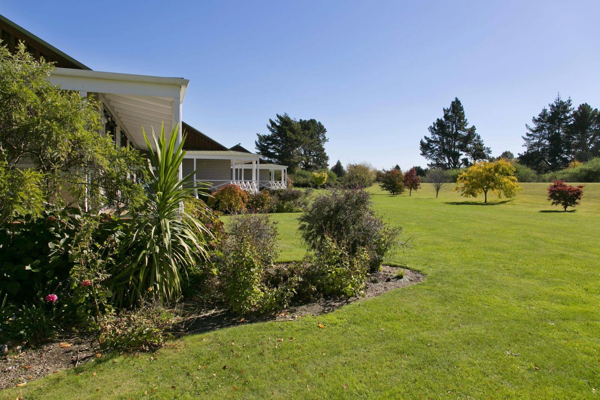 Turangi Bridge Motel Exterior photo